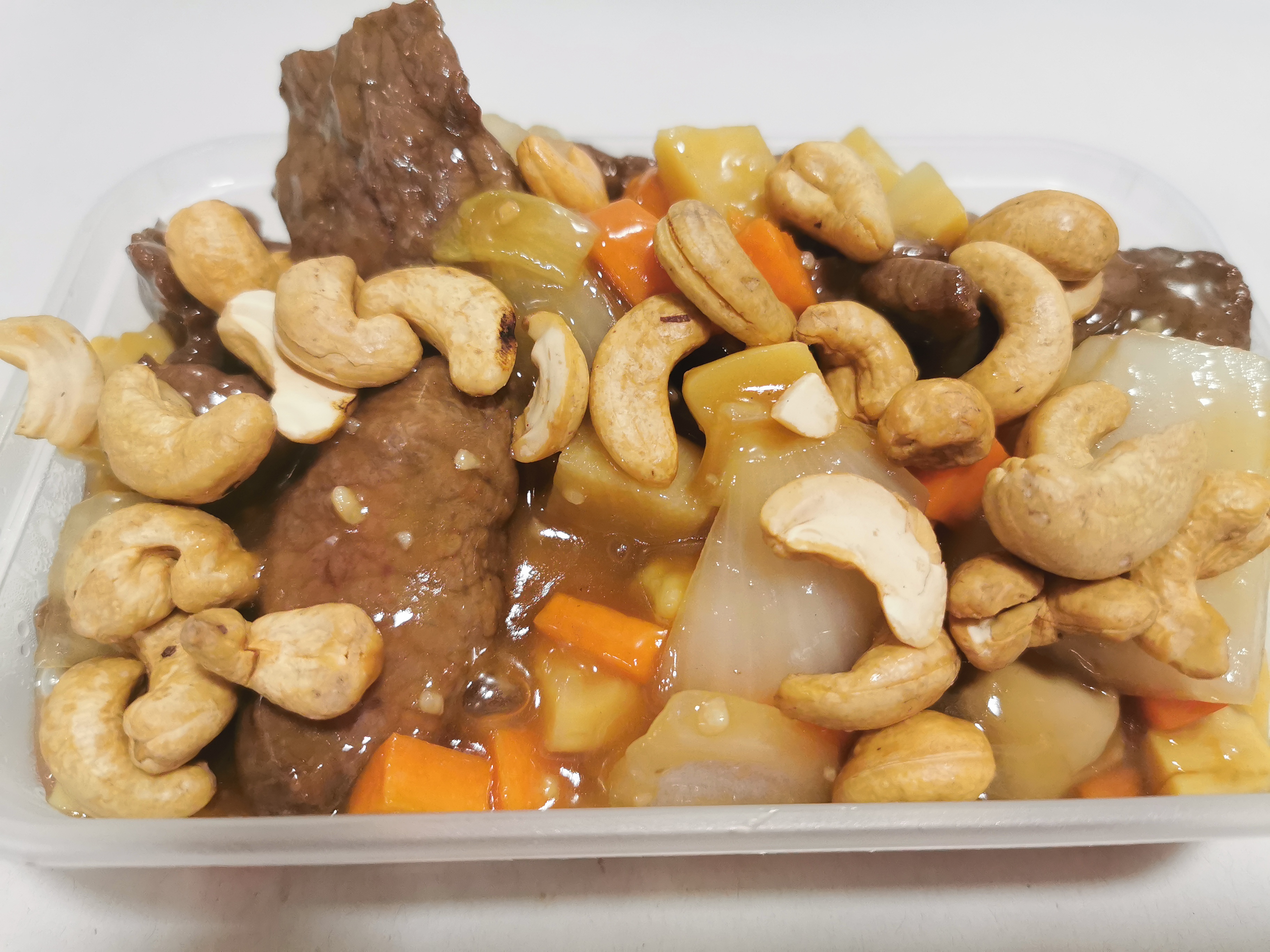 Beef with Cashew Nuts