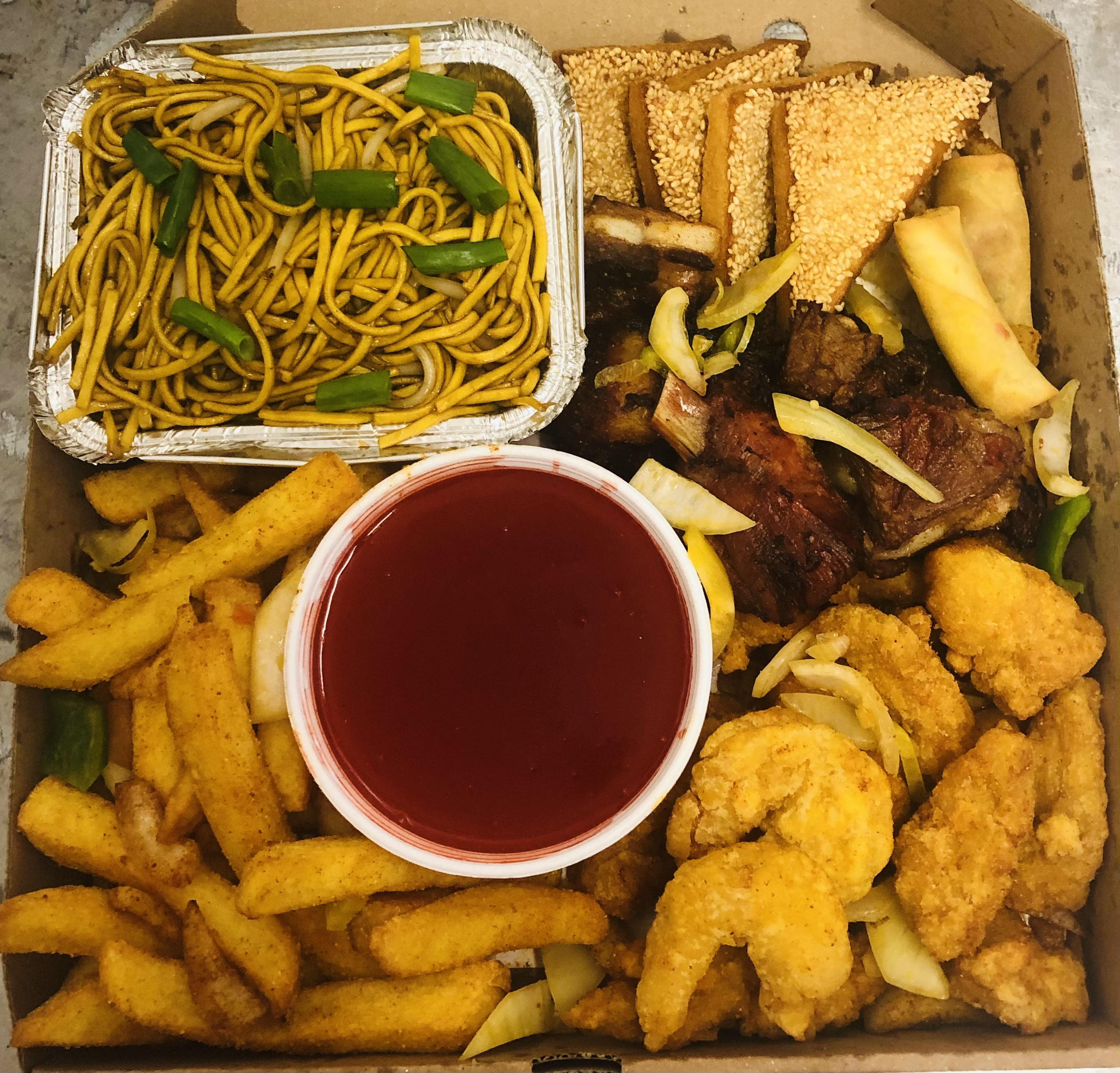 Salt & pepper Noodle box - 10’ pizza box